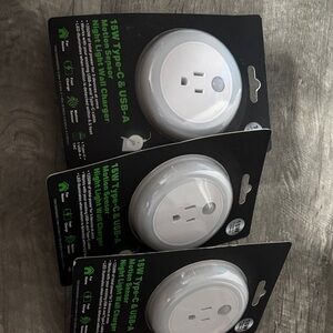 Source Unknown 15W Type-C & USB-A Wall Charger - White